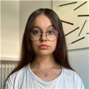 studentessa universitaria, diplomata con 100, offre lezioni private di matematica a ragazzi di elementari e medie